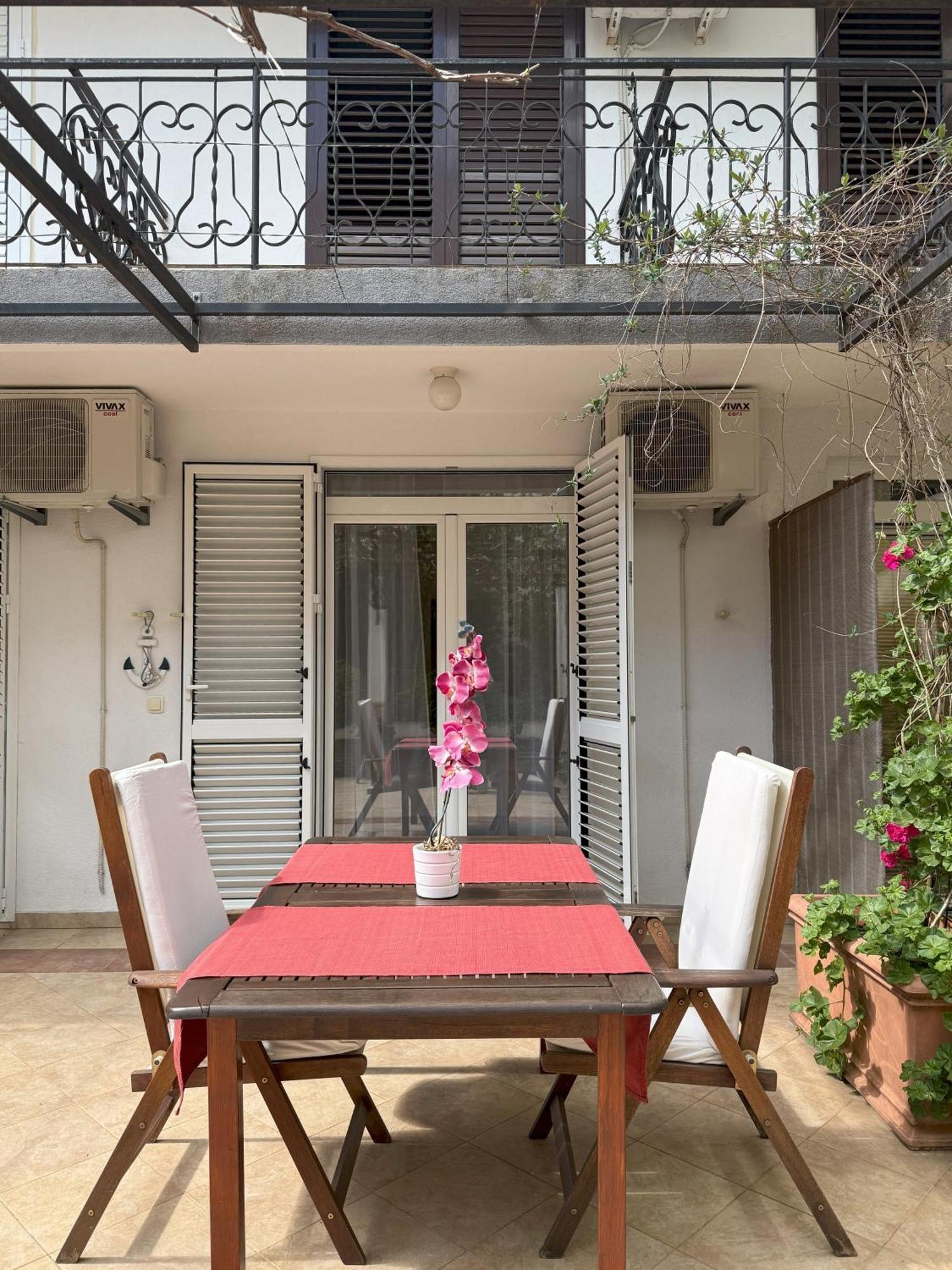 Splendid Luxury Apartments Будва Екстериор снимка